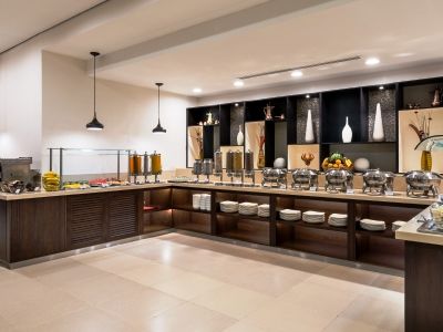 Holiday Inn Express Dubai Jumeirah, An Ihg Hotel Екстериор снимка